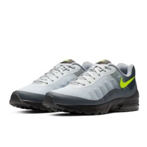 Nike Air Max Invigor Sneakers